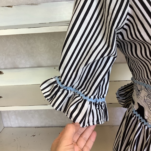 Whimsical Maxi Dress - Picture 4 of 12